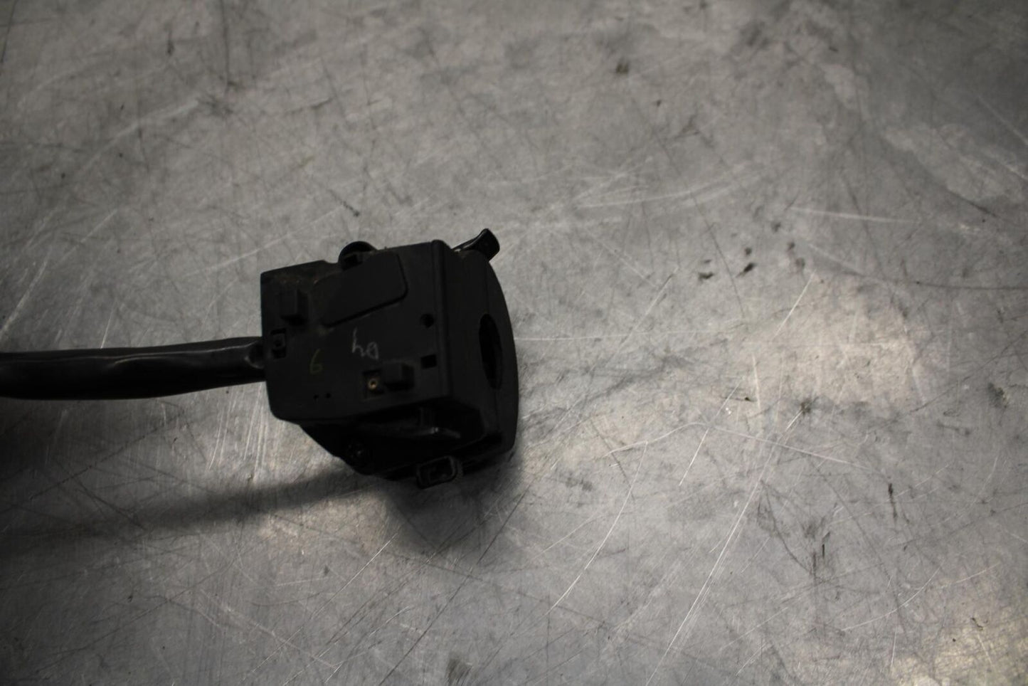 18 KTM RC 390 LEFT CLIP ON HANDLE HORN SIGNALS SWITCH SWITCHES BB442