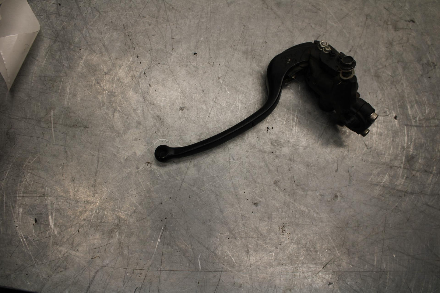 11-15 KAWASAKI ZX1000R FRONT BRAKE MASTER CYLINDER w/ LEVER BB445