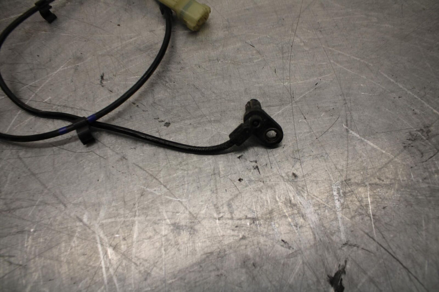 17-21 TRIUMPH STREET TRIPPLE R ABS FRONT ABS BRAKE SENSOR bb452