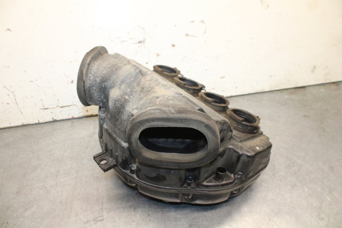 08-09 SUZUKI GSXR600 AIRBOX AIR INTAKE FILTER BOX BB728