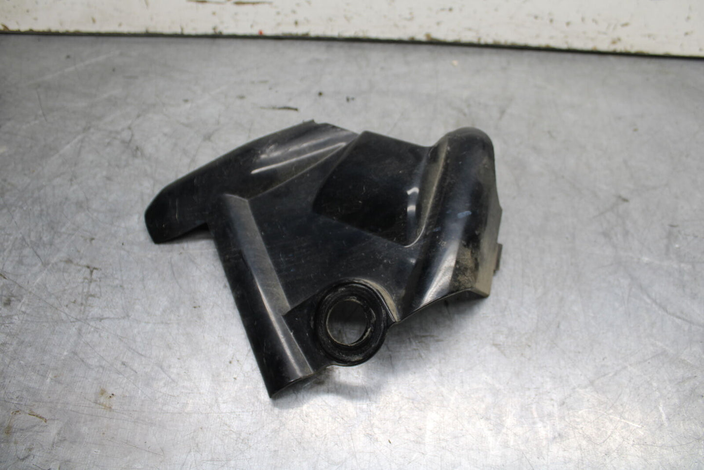 99-00 YAMAHA V STAR 1100 LEFT FRAME COVER COWL BB711