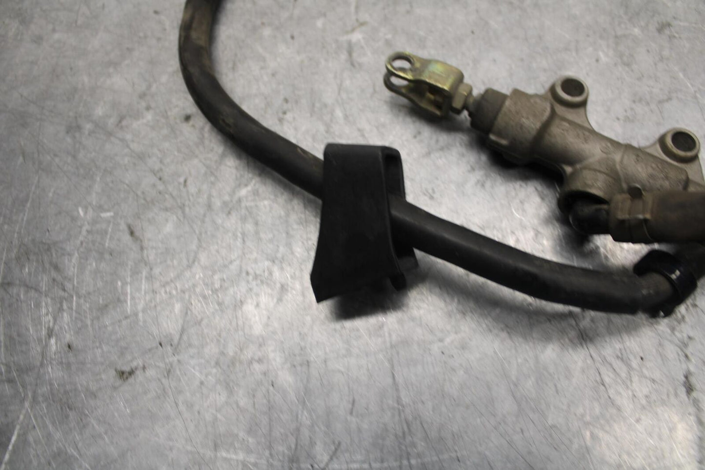 2004 Kawasaki Ninja ZX6RR ZX600M REAR BRAKE MASTER CYLINDER W RESERVOIR BB43