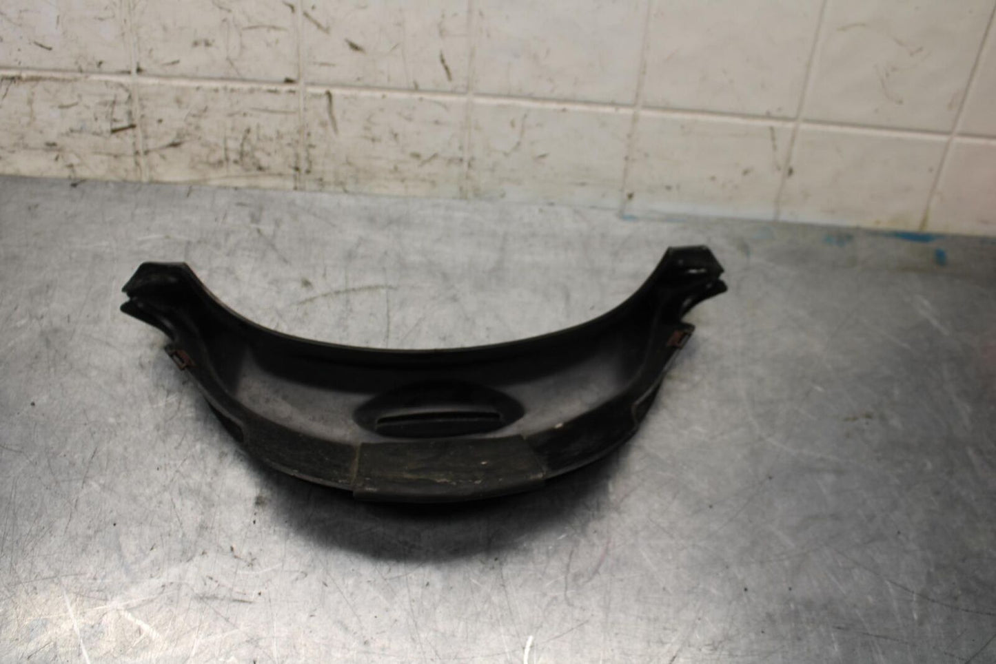 1997 Suzuki Bandit 1200 GSF1200S FRONT WINDSHIELD COWL GUARD COVER BB559