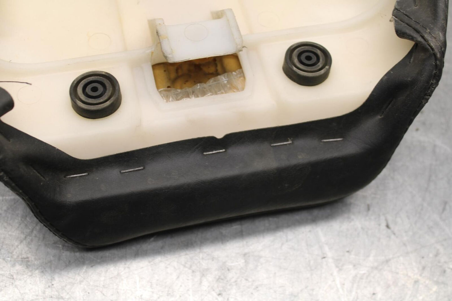 93-07 YAMAHA VMAX 1200 REAR BACK PASSENGER SEAT BB634