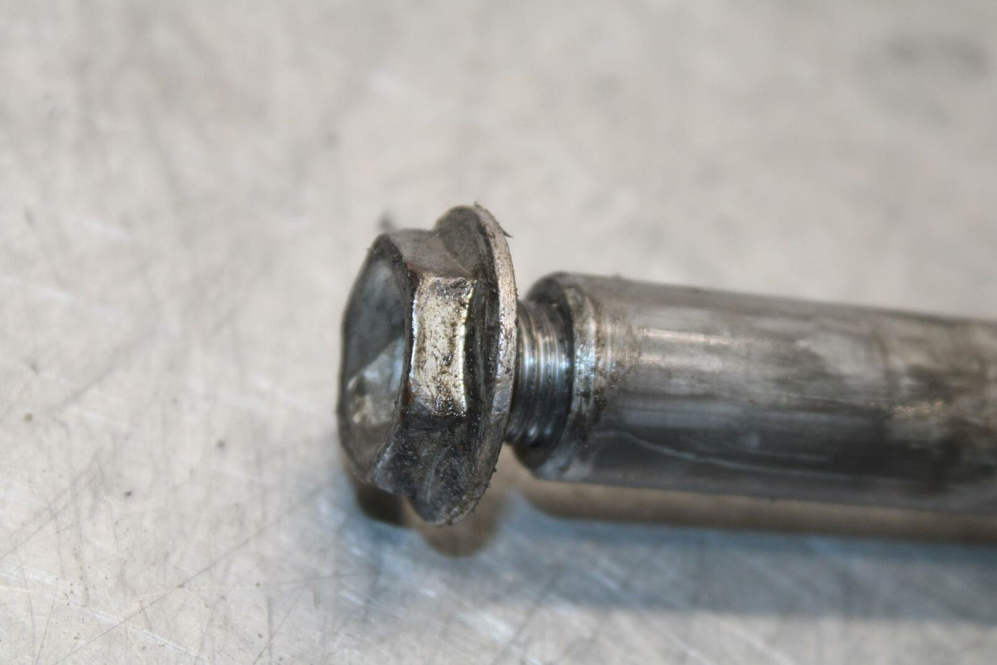 87-96 HONDA CBR1000F FRONT WHEEL RIM AXLE PIVOT BOLT BB420