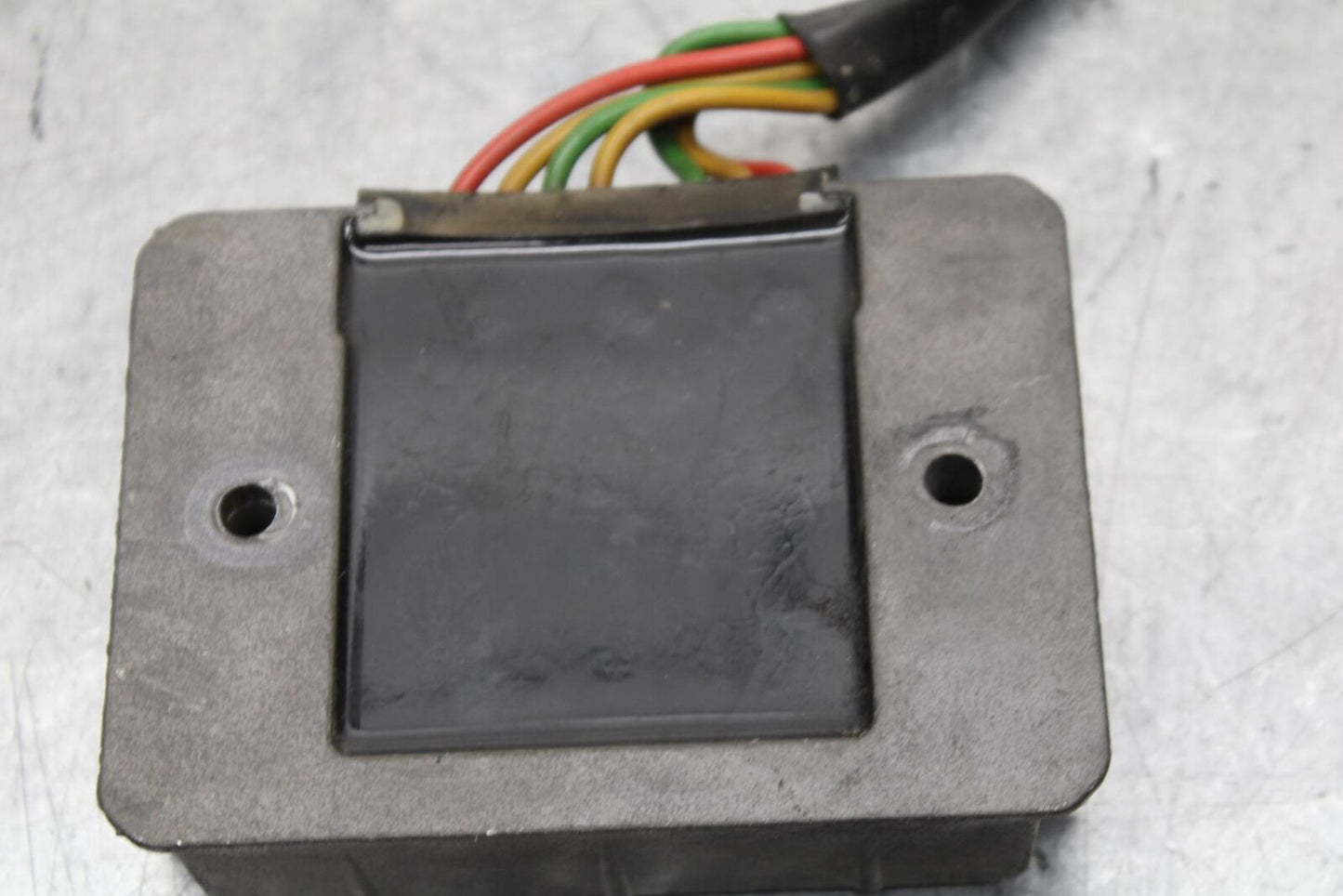2005 Ducati Monster S2R RECTIFIER VOLTAGE REGULATOR BB557