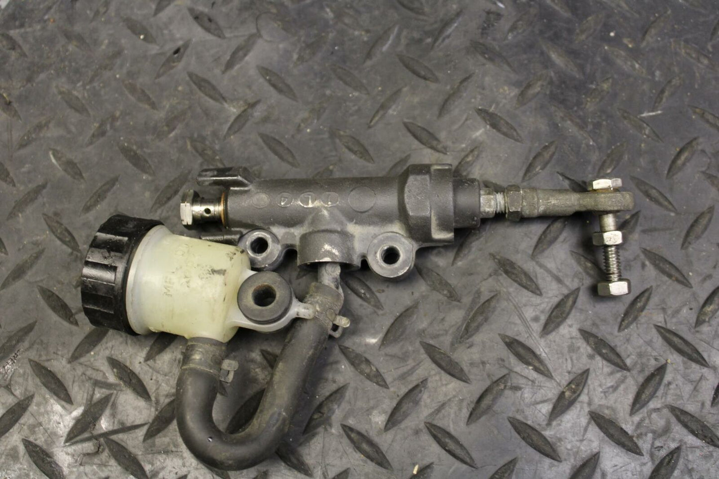 12-16 HONDA CBR1000RR REAR BACK BRAKE MASTER CYLINDER W RESERVOIR BB176