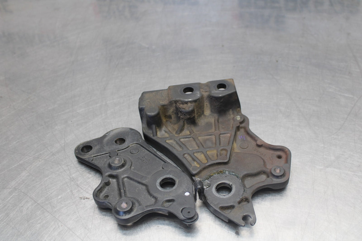 23-24 YAMAHA MT-07 LEFT RIGHT REARSET REAR SET DRIVER PEG BRACKETS MOUNTS BB927