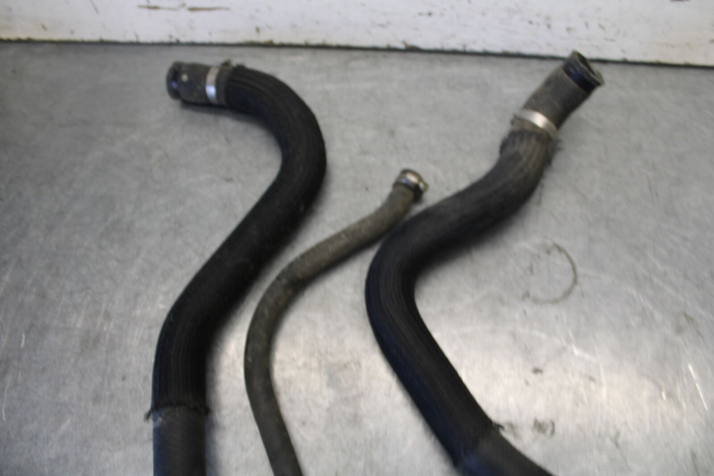 04 SUZUKI GSXR600 RADIATOR HOSES ENGINE COOLANT WATER PIPES HOSE SET BB676