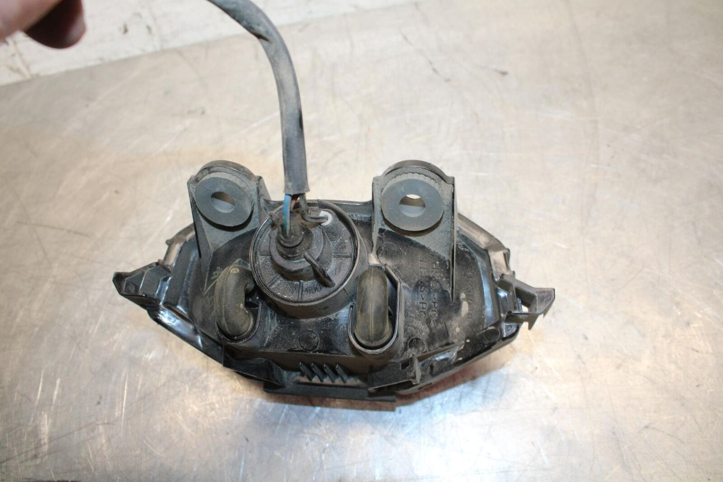 17 KAWASAKI VERSYS-X 300 REAR TAIL TAILLIGHT BACK BRAKE LIGHT BB504
