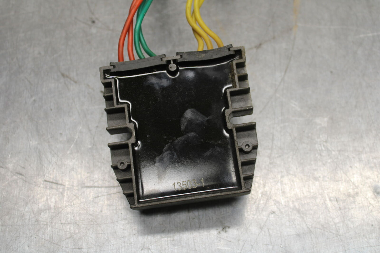 03-04 TRIUMPH DAYTONA 600 RECTIFIER VOLTAGE REGULATOR BB745