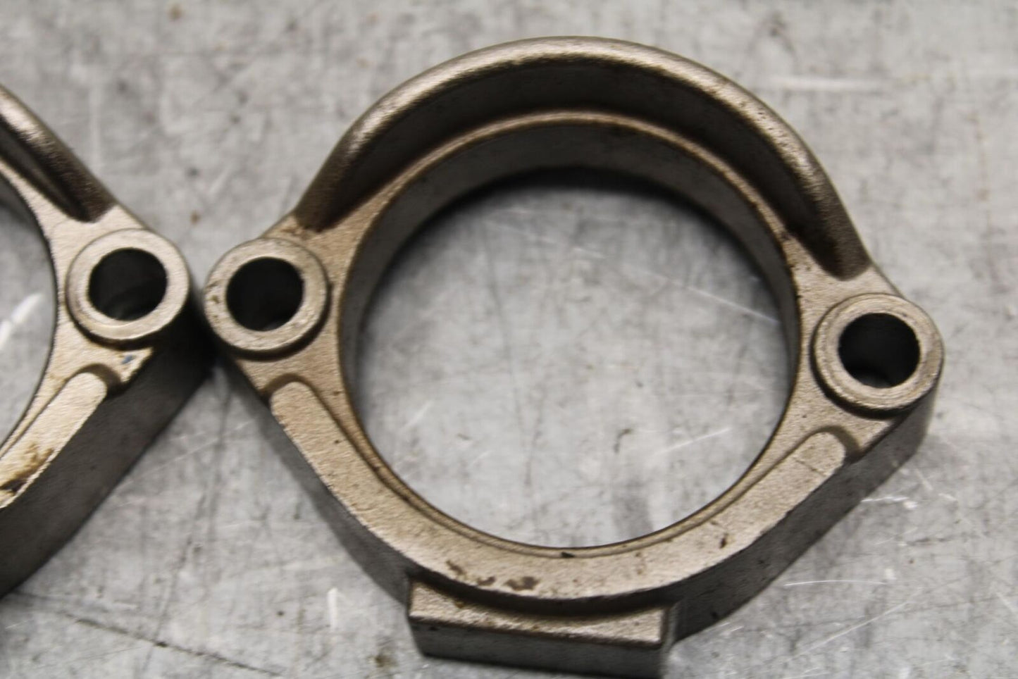 16-17 MOTO GUZZI V7 II EXHAUST COLLET BB57