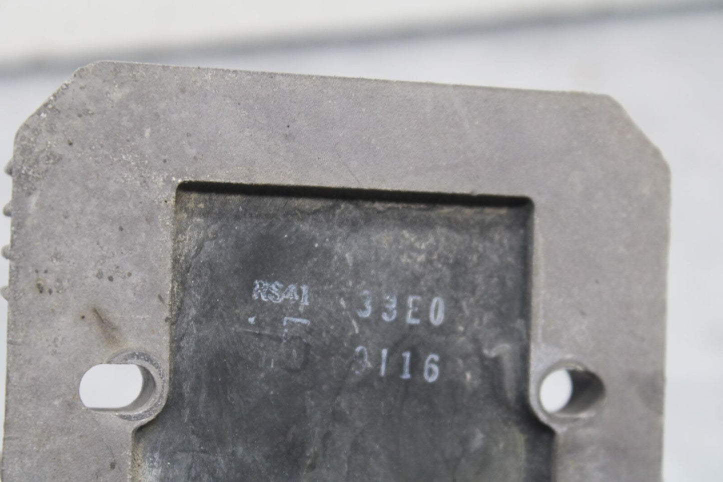 1999 Suzuki GSXR600 RECTIFIER VOLTAGE REGULATOR 32800-44D11 BB608