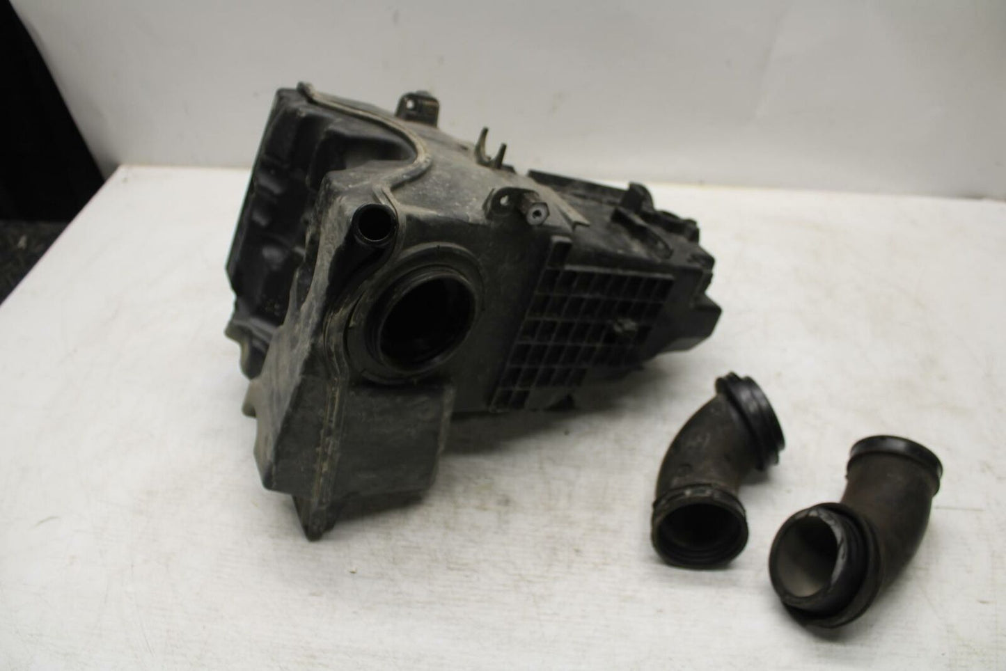 07-13 BMW R1200GS ADVENTURE AIRBOX AIR INTAKE FILTER BOX BB368