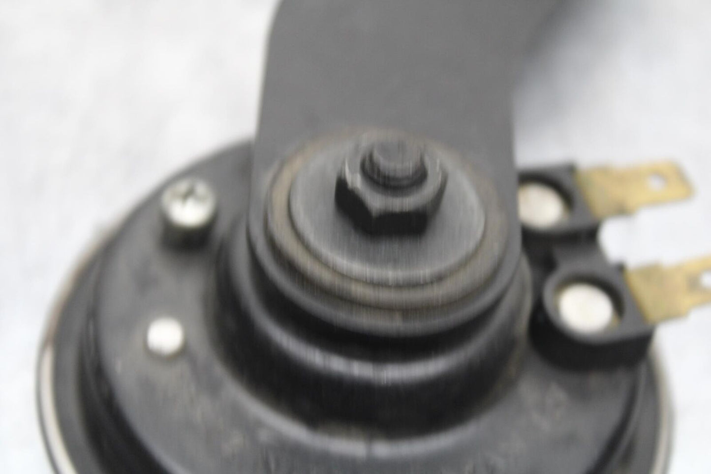 2011 Suzuki GSXR1000 HORN SIGNAL 38500-47H00 BB96