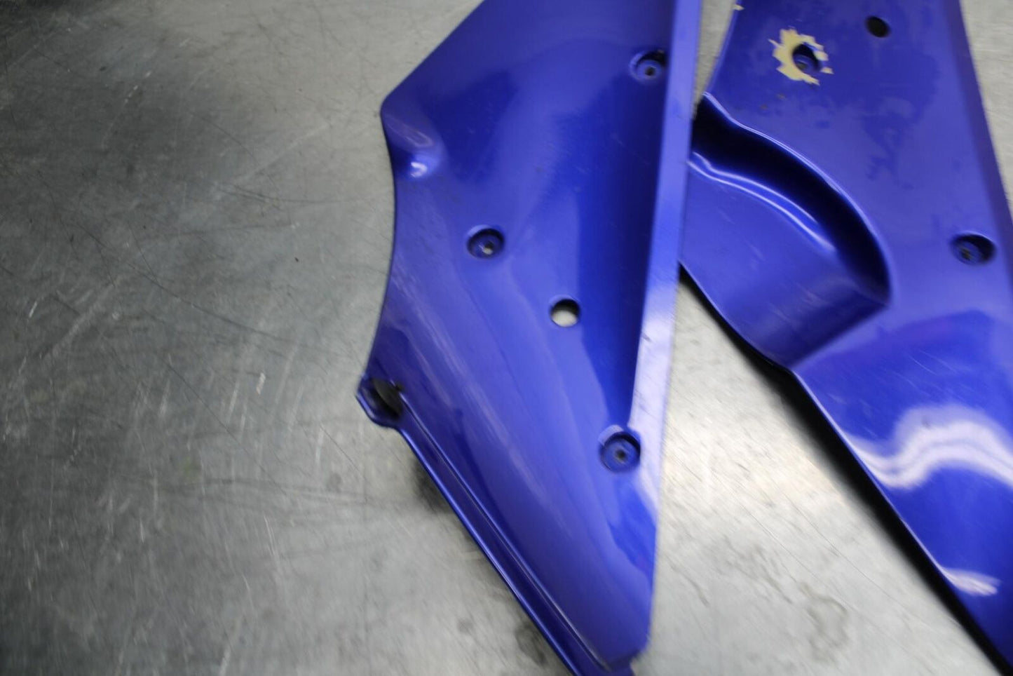 98-99 YAMAHA YZF R1 RIGHT LEFT INNER FAIRINGS COWLS PANELS TRIMS BB74