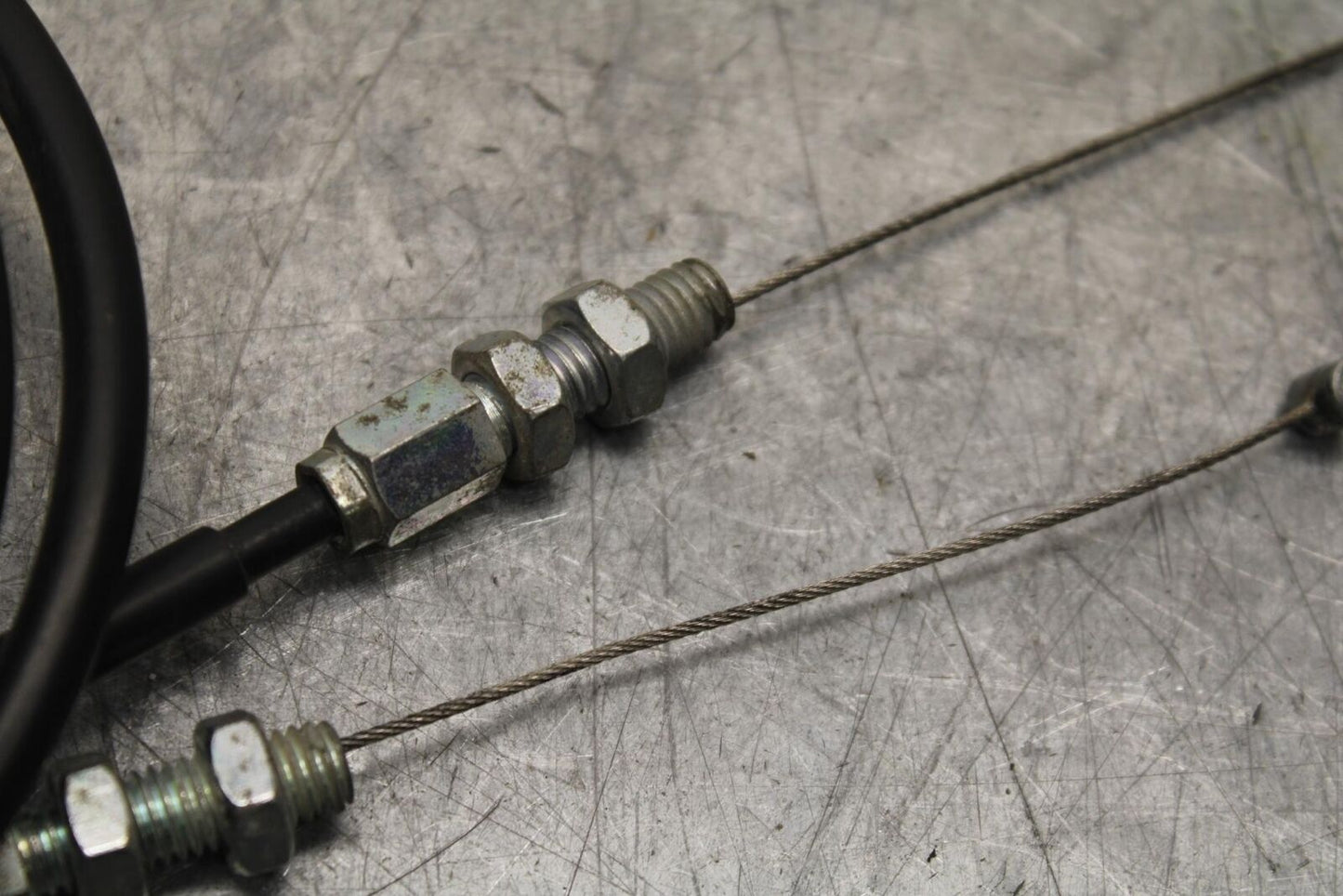 06-07 SUZUKI GSXR 600 750 THROTTLE CABLES LINES BB98