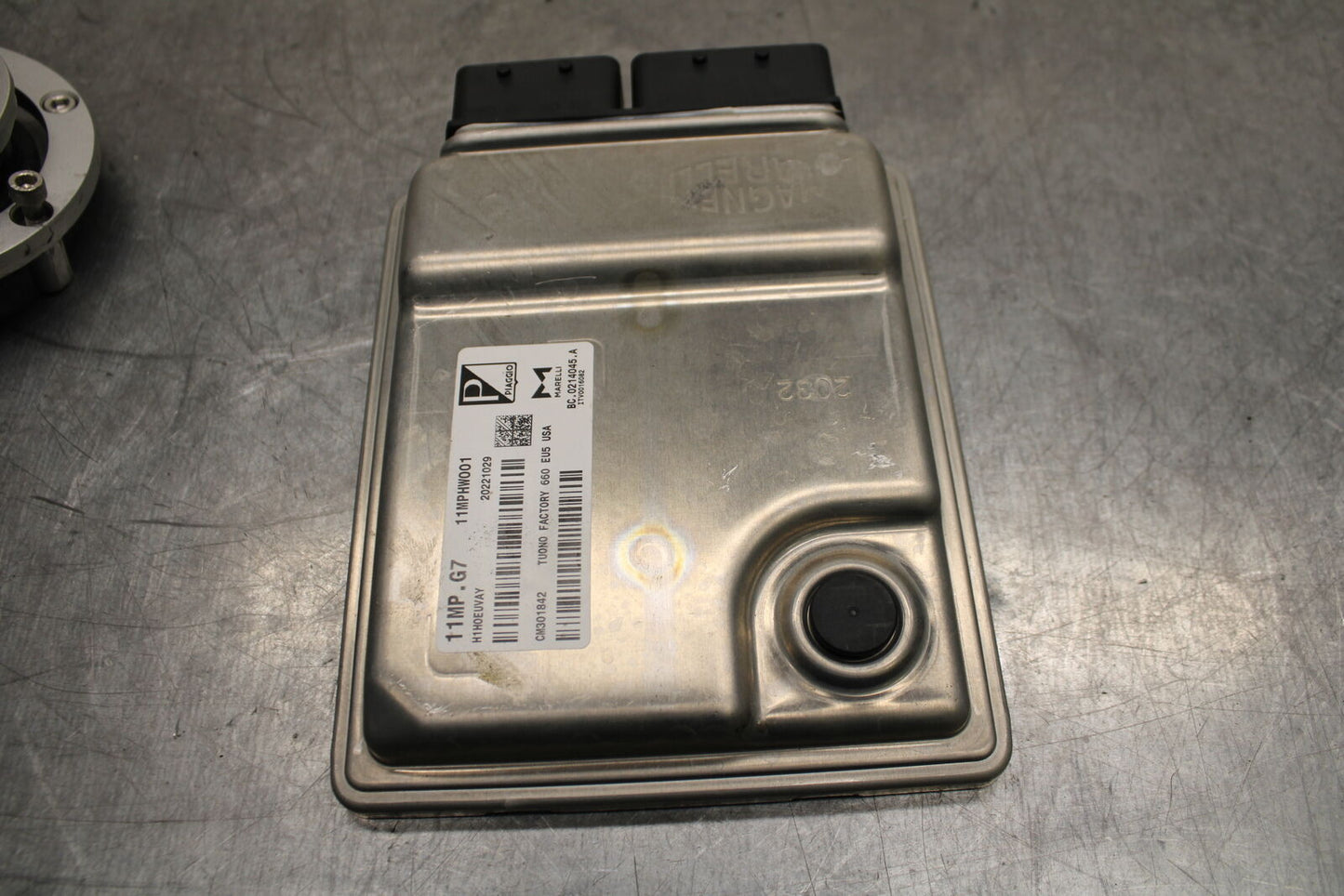 21-24 APRILIA TUONO 660 FACTORY IGNITION LOCK KEY SET W/ GAS CAP AND ECU BB733