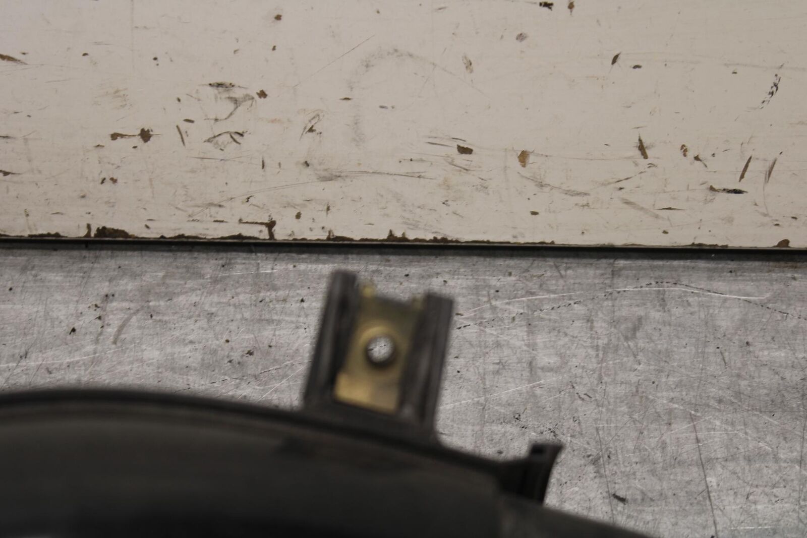 01-03 SUZUKI GSXR600 RIGHT LEFT AIR INTAKE DUCTS 94420-35F13 94430-35F11 BB633