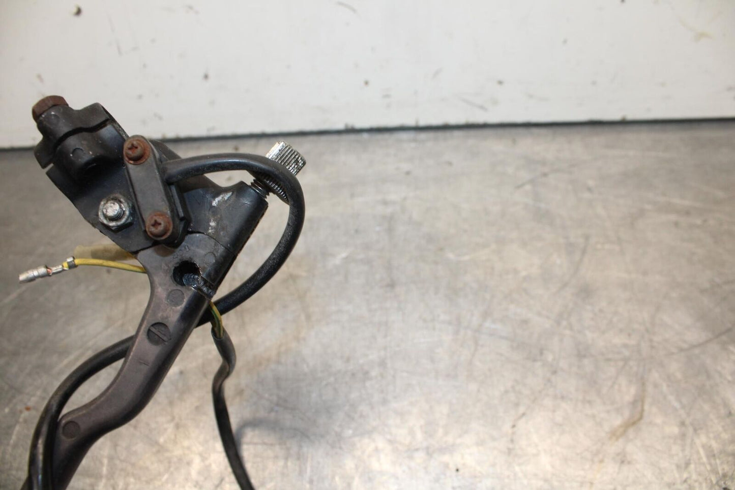 80-81 SUZUKI GS1000 G CLUTCH PERCH MOUNT WITH LEVER BB91
