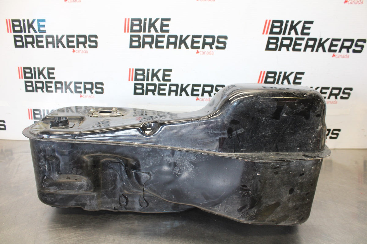 88-00 HONDA GOLDWING 1500 GAS TANK FUEL PETROL RESERVOIR BB883