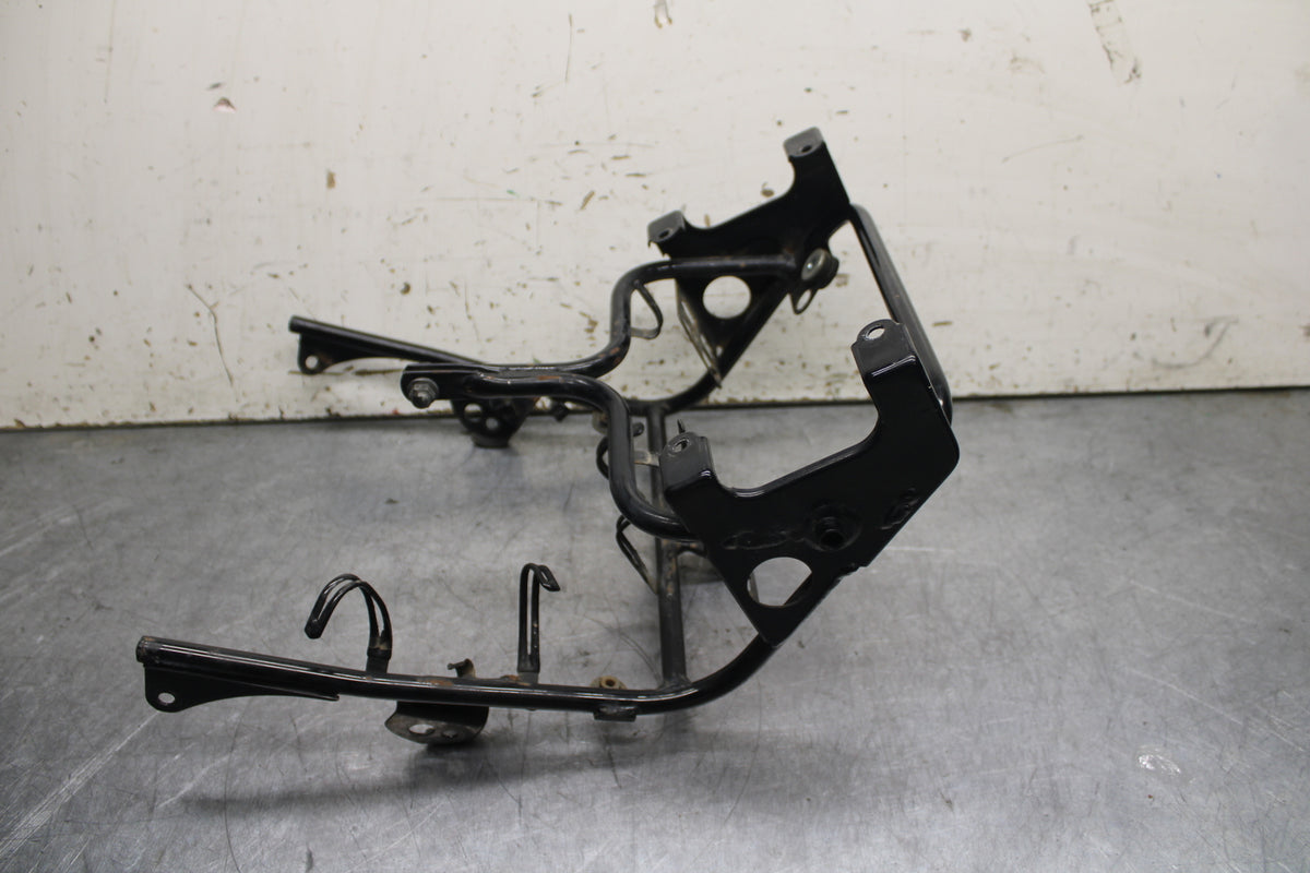 84 HONDA INTERCEPTOR 750 VF750F UPPER FAIRING MIRROR GAUGES STAY BRACKET BB108