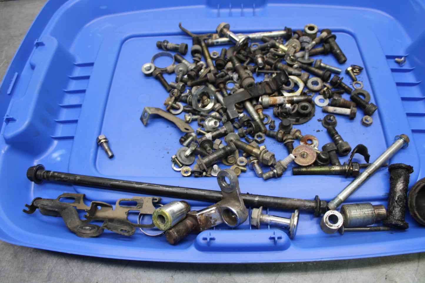 85-86 SUZUKI MADURA 1200 MOUNTING BOLTS HARDWARE MOTOR SCREWS BB691
