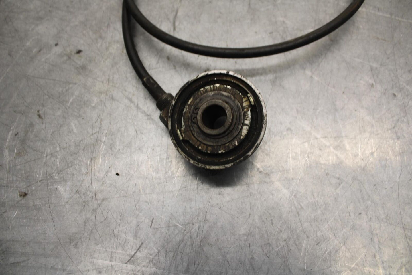 1981 Suzuki GS850G SPEED DRIVE GEAR HUB with CABLE BB37