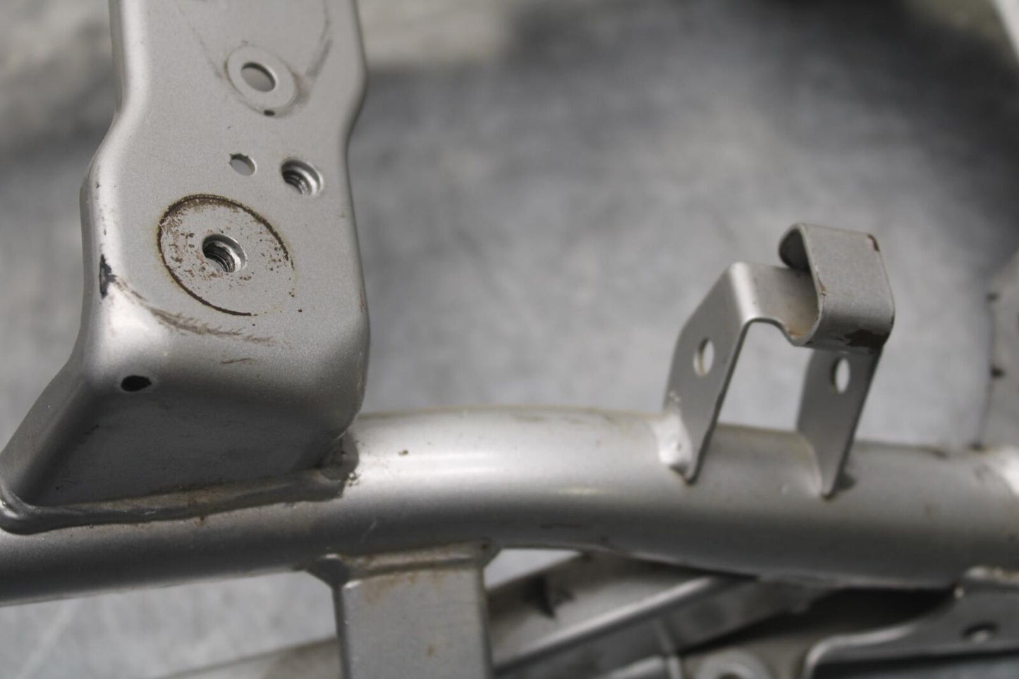 2003 Suzuki SV1000S REAR BACK TAIL SUBFRAME SUB FRAME BB85