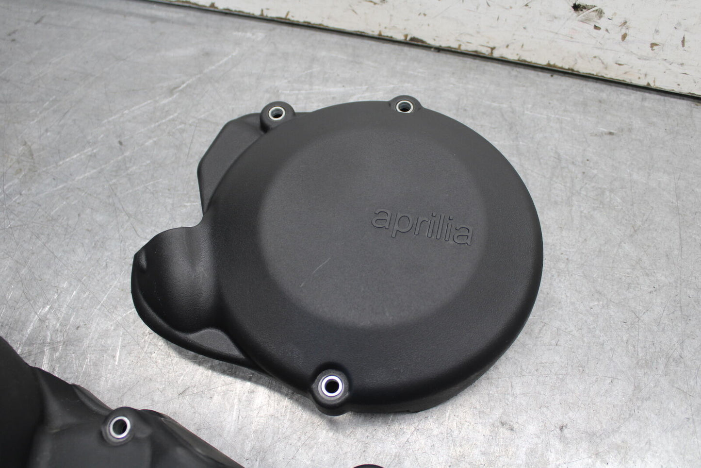 21-24 APRILIA RSV4 ENGINE COVER SHIELD GUARD SET BB668