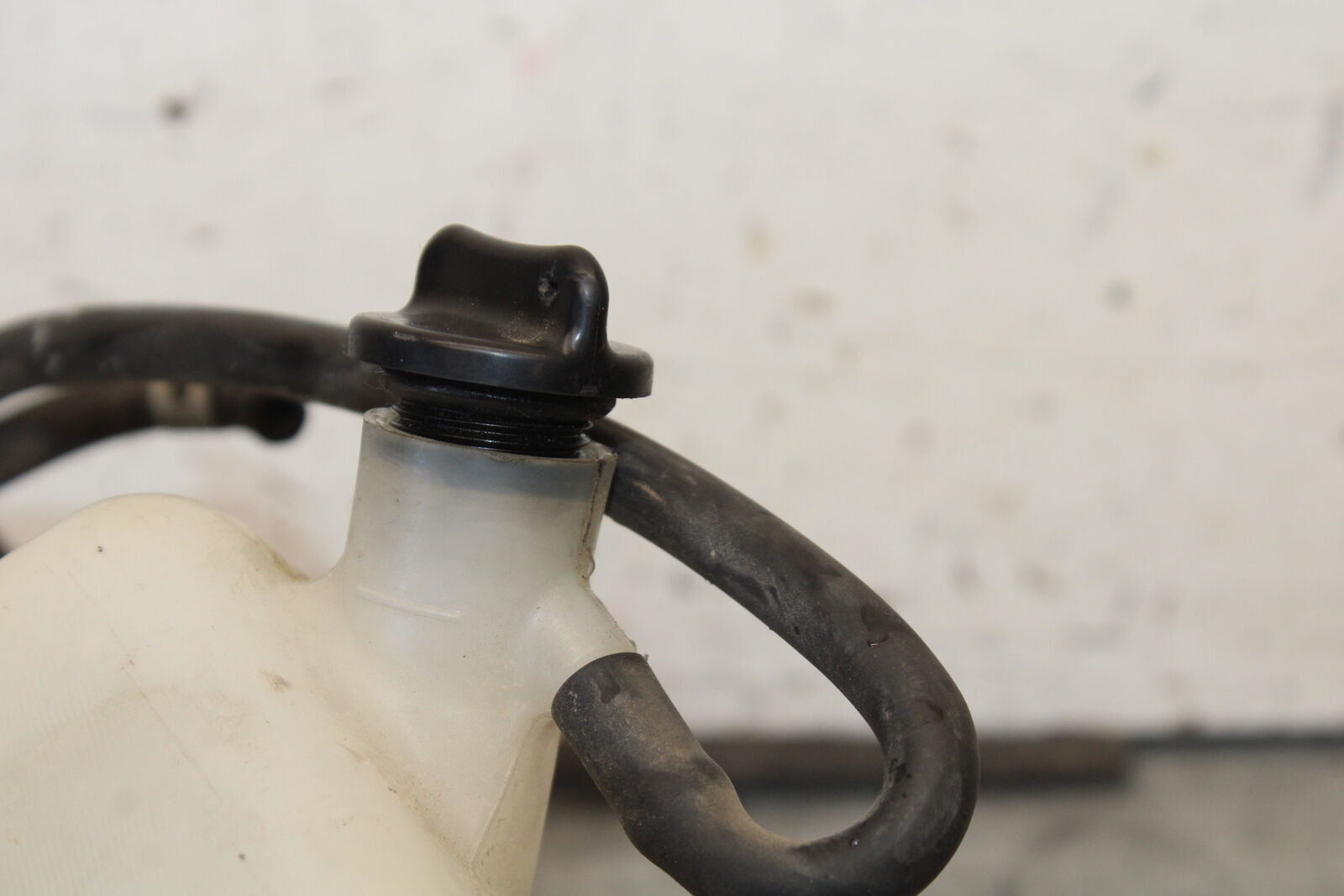 03-07 SUZUKI SV1000S COOLANT WATER TANK RESERVOIR BOTTLE BB657