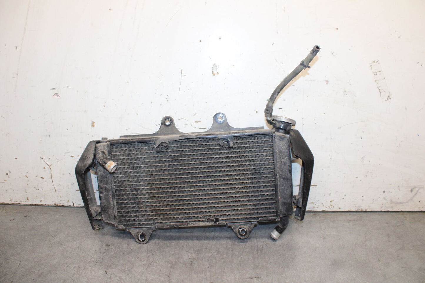 13-16 KTM 390 DUKE ENGINE RADIATOR MOTOR COOLER COOLING RADIATER BB748