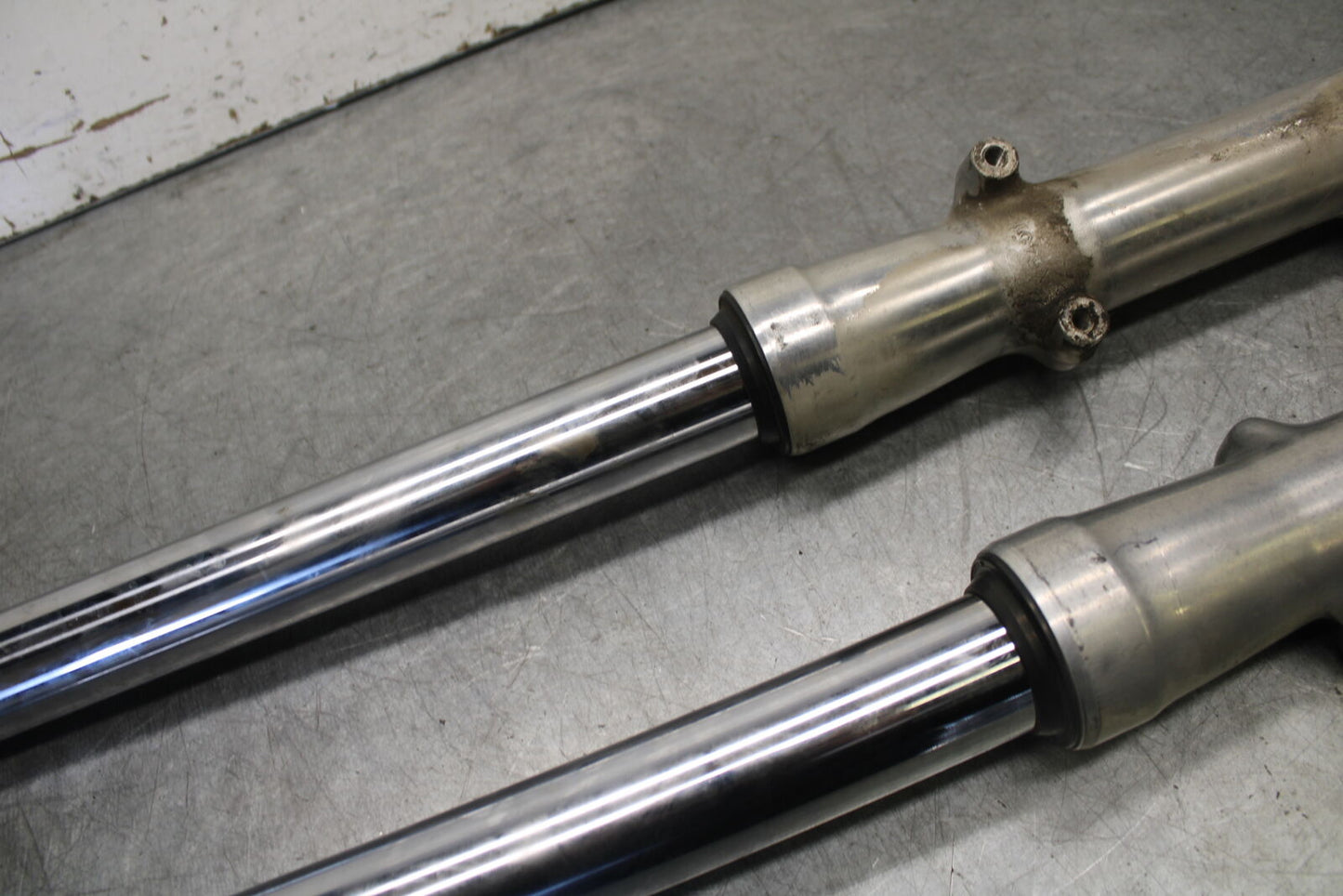 85-86 SUZUKI MADURA 1200 FRONT FORKS SHOCK SUSPENSION SET PAIR BB691