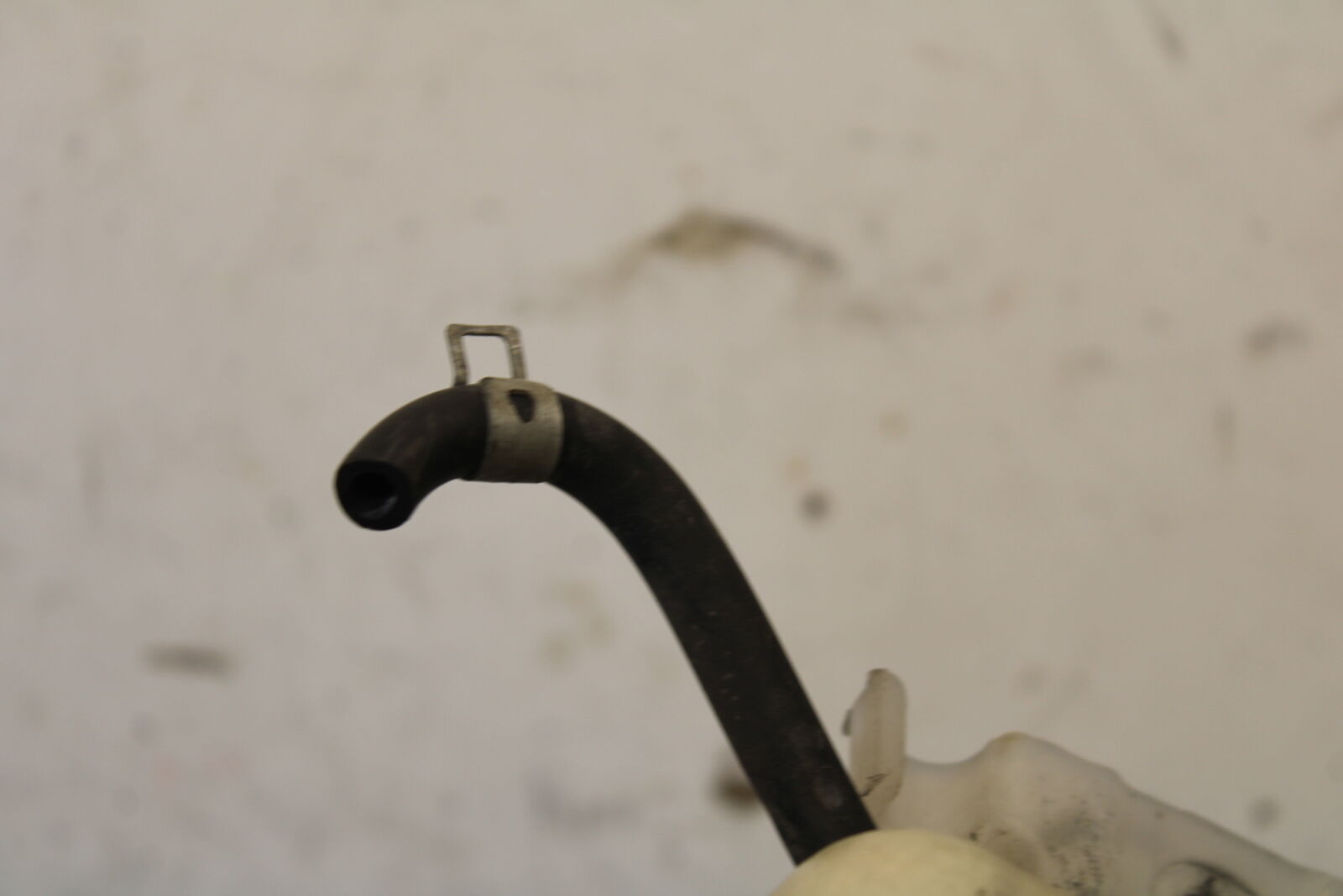 03-07 SUZUKI SV1000S COOLANT WATER TANK RESERVOIR BOTTLE BB657