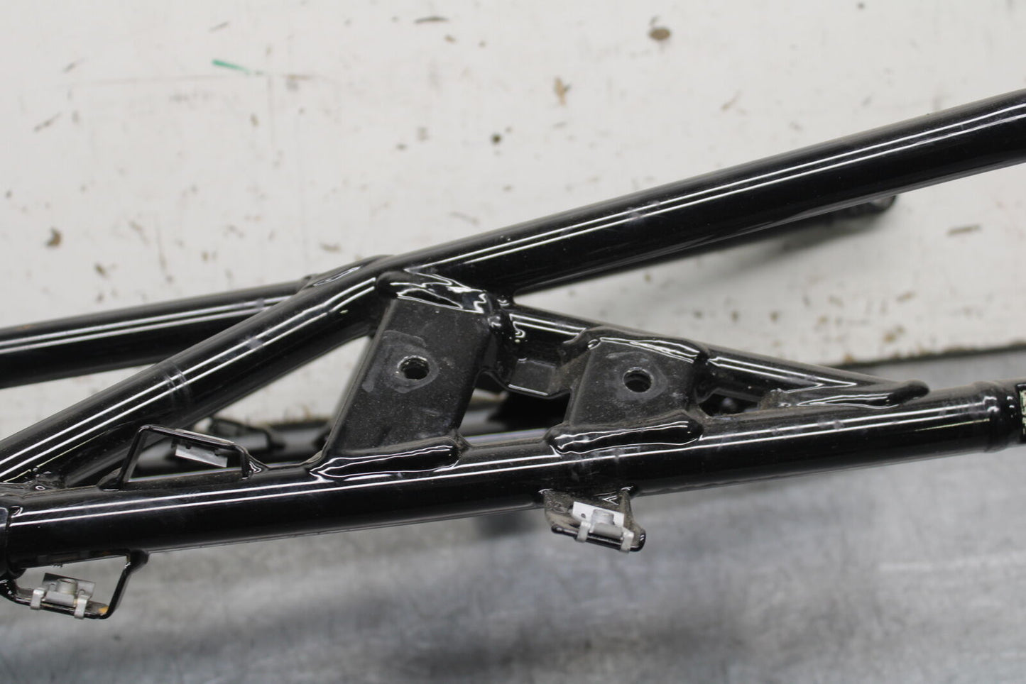 08-10 DUCATI 848 REAR SUBFRAME BACK SUB FRAME BB705