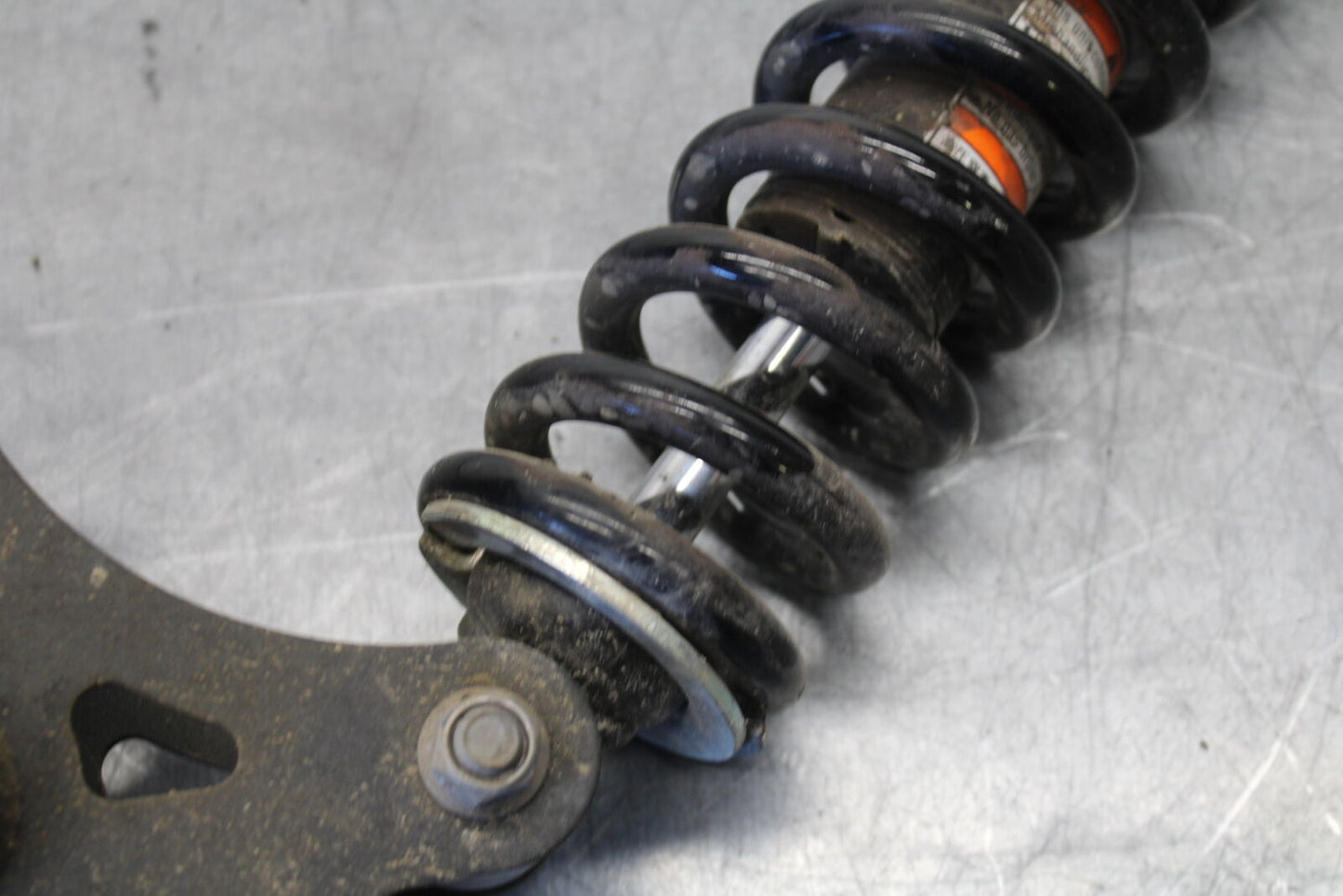 19-22 KAWASAKI Z400 REAR BACK SHOCK ABSORBER SUSPENSION BB708