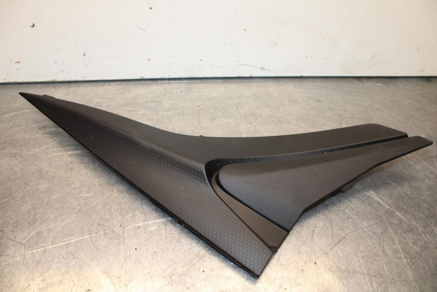 20-23 APRILIA RS660 RIGHT LEFT FRONT SIDE SEAT PANELS TRIMS FAIRINGS COVER BB611