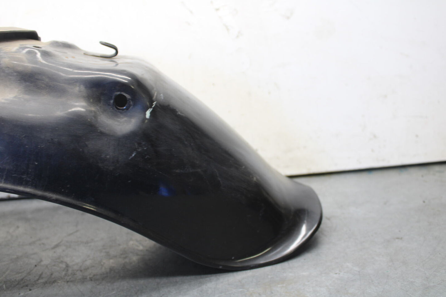 85-86 SUZUKI MADURA 1200 REAR BACK WHEEL FENDER MUD GUARD BB691