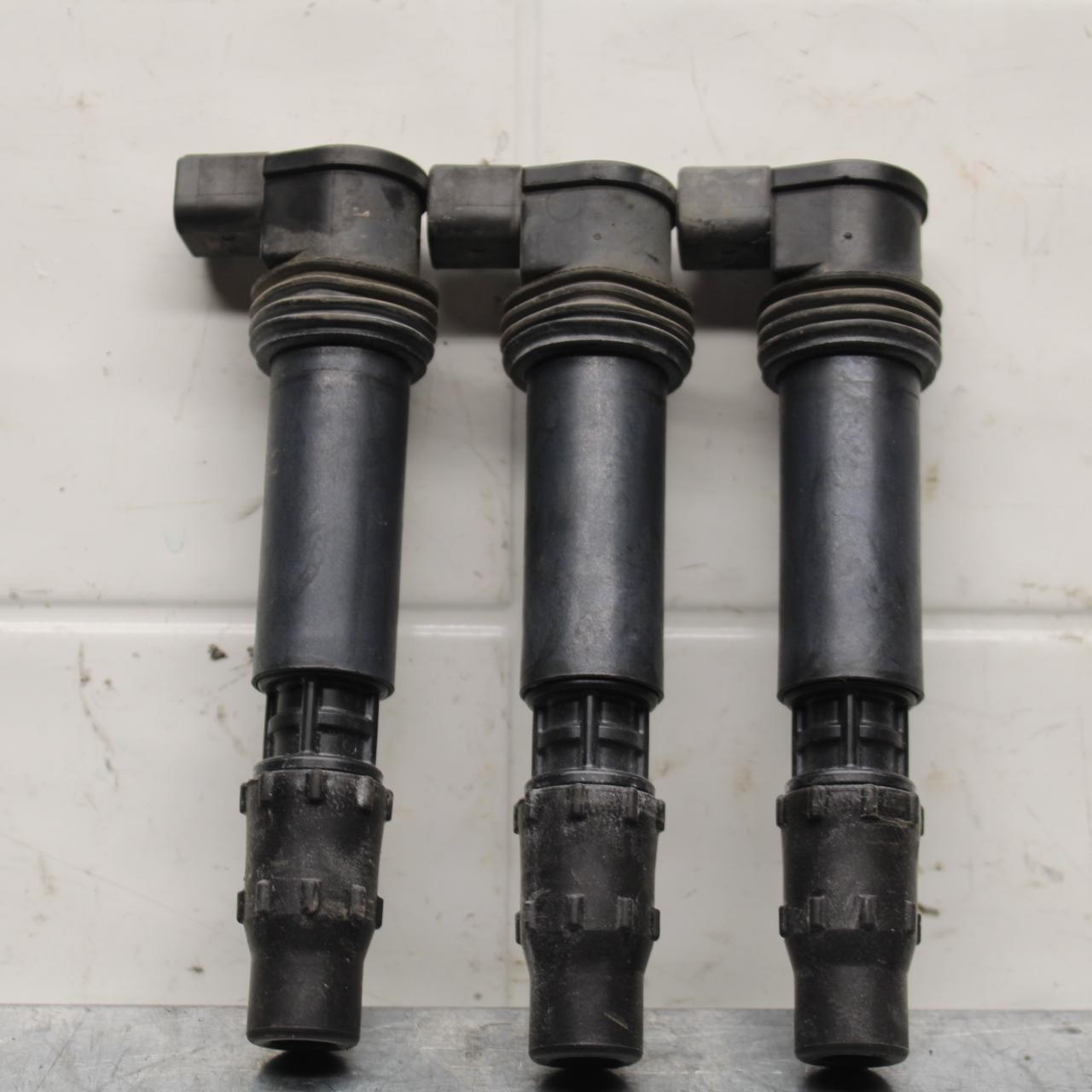 2009 Triumph Daytona 675 IGNITION COILS COIL SPARK PLUG CAPS T1291502 BB584
