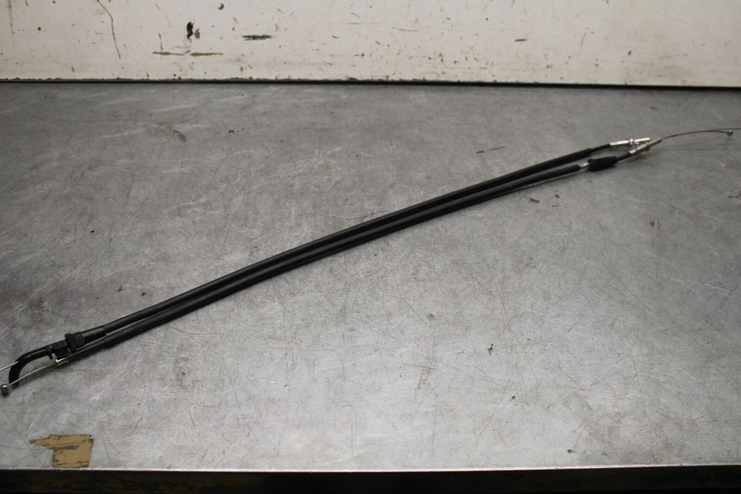 18-23 KAWASAKI NINJA 400 THROTTLE CABLES LINES BB660