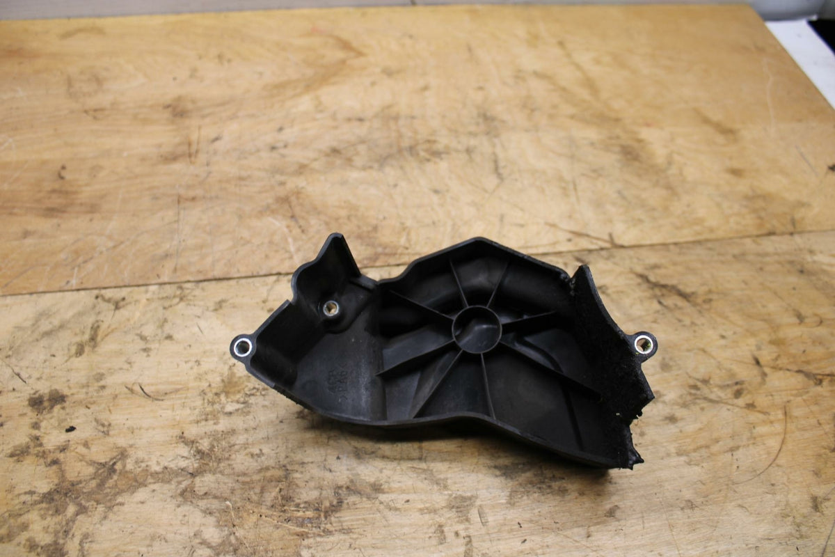 07-08 YAMAHA YZF R1 ENGINE SPROCKET COVER BB333