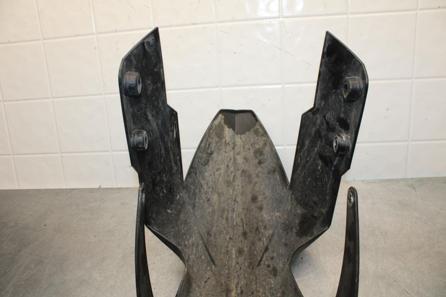 07-11 KTM 990 SUPER DUKE FRONT WHEEL FENDER COWL FAIRING BB578