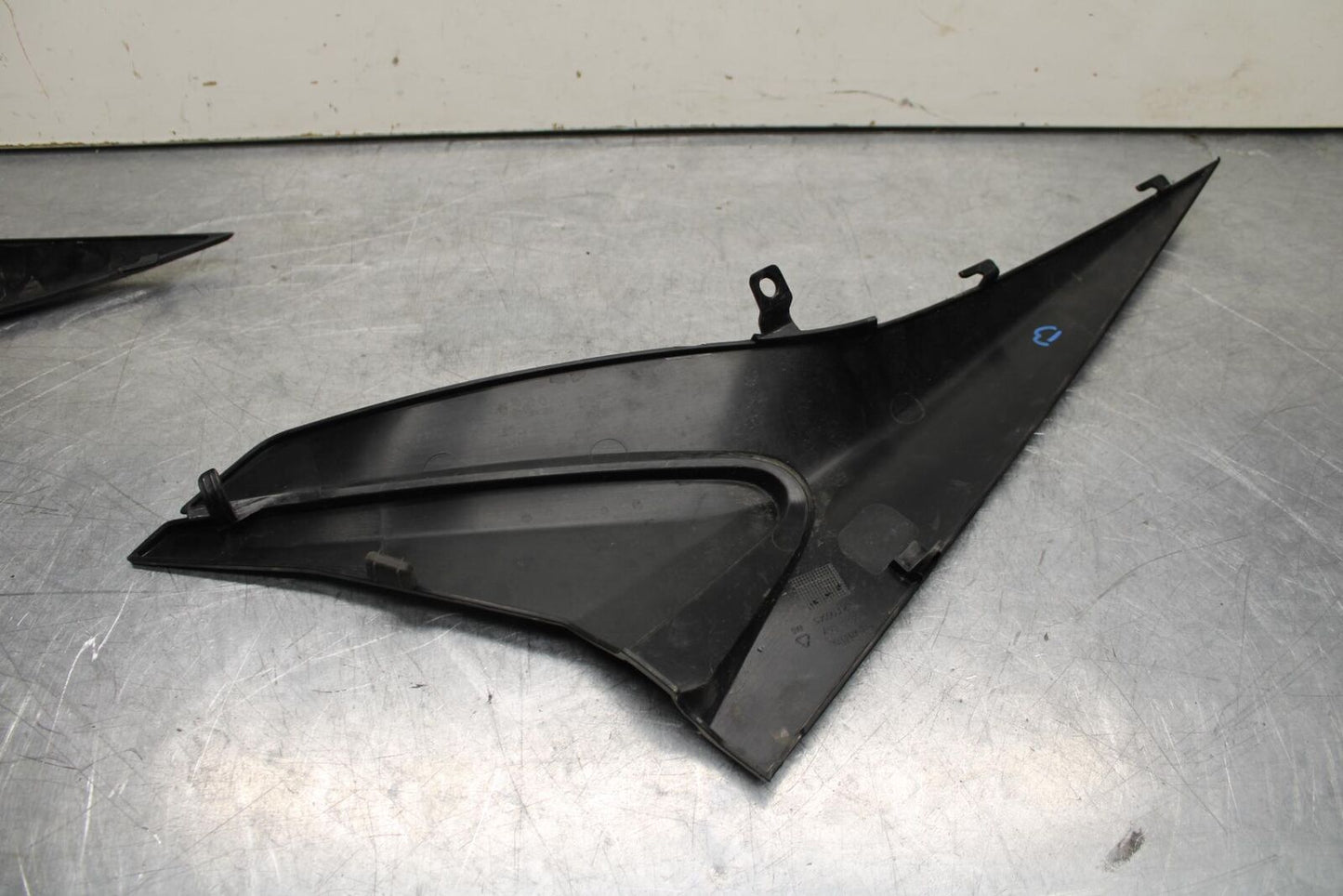 20-23 APRILIA RS660 RIGHT LEFT FRONT SIDE SEAT PANELS TRIMS COWLS FAIRINGS BB611