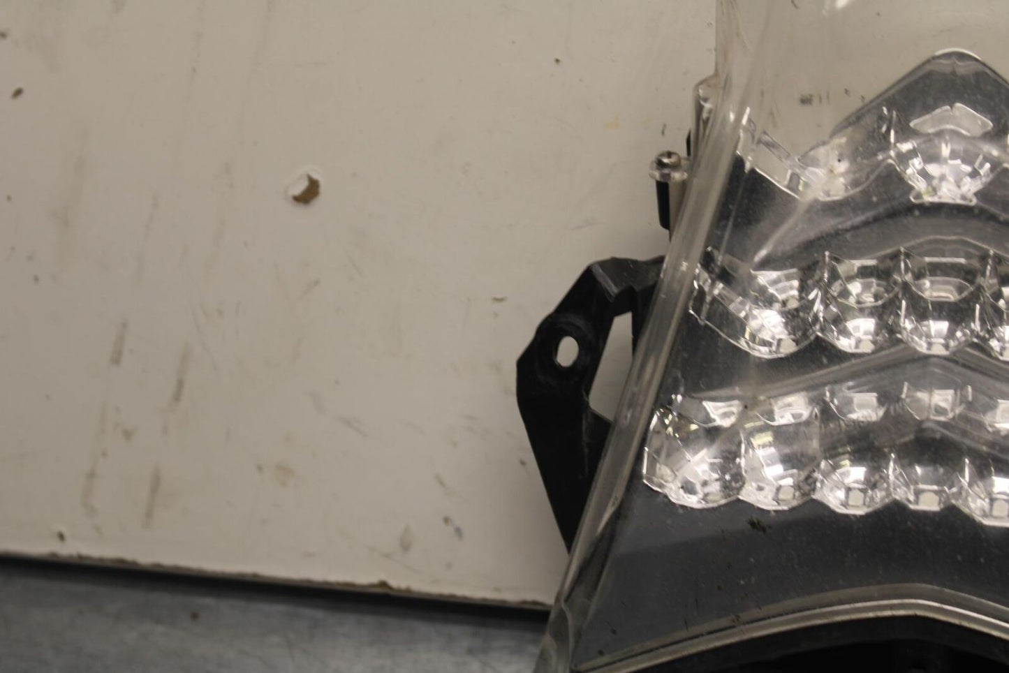 2016 BMW S1000R ABS REAR TAIL TAILLIGHT BACK BRAKE LIGHT BB604