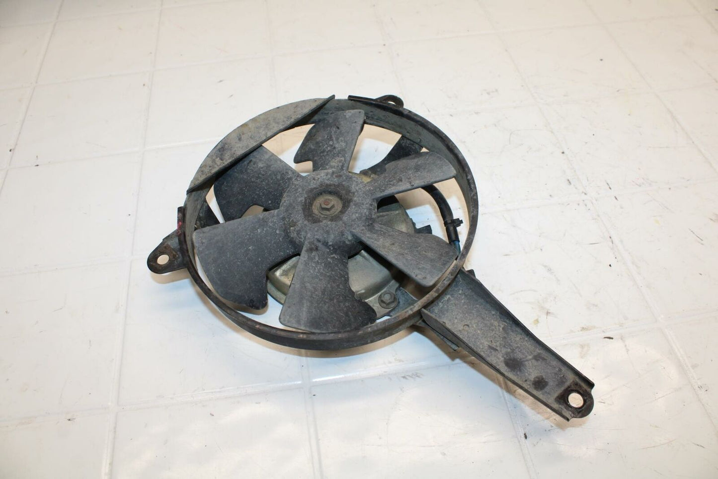 99-02 YAMAHA YZF R6/ ENGINE RADIATOR COOLING FAN 5EB-12405-00-00 BB09