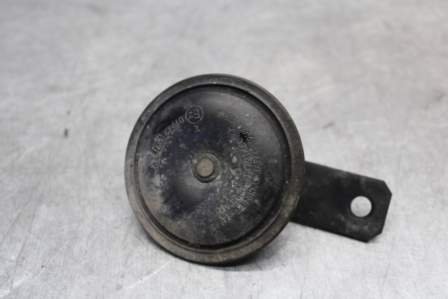 07-08 TRIUMPH DAYTONA 675 HORN SIGNAL T2500113 BB685