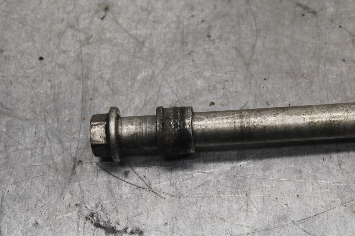 96-07 YAMAHA YZF600R FRONT WHEEL RIM AXLE PIVOT BOLT BB746