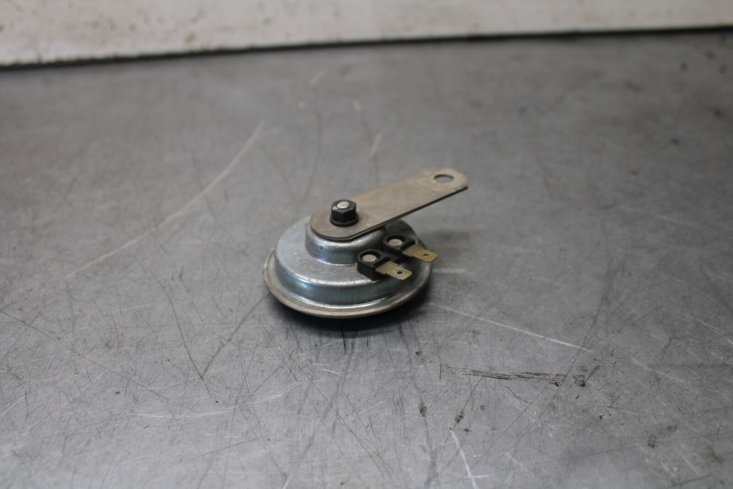 17-24 SUZUKI SV650 HORN SIGNAL BB706