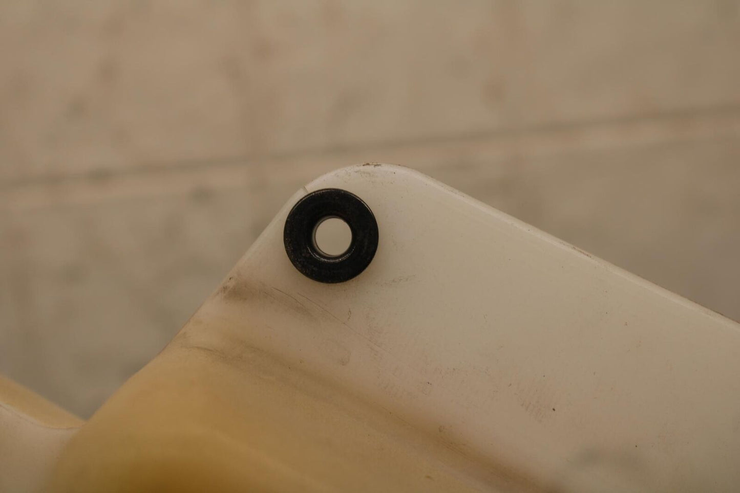 2006 Yamaha YZF R6 COOLANT WATER TANK RESERVOIR BOTTLE 2C0-21871-00-00 BB560