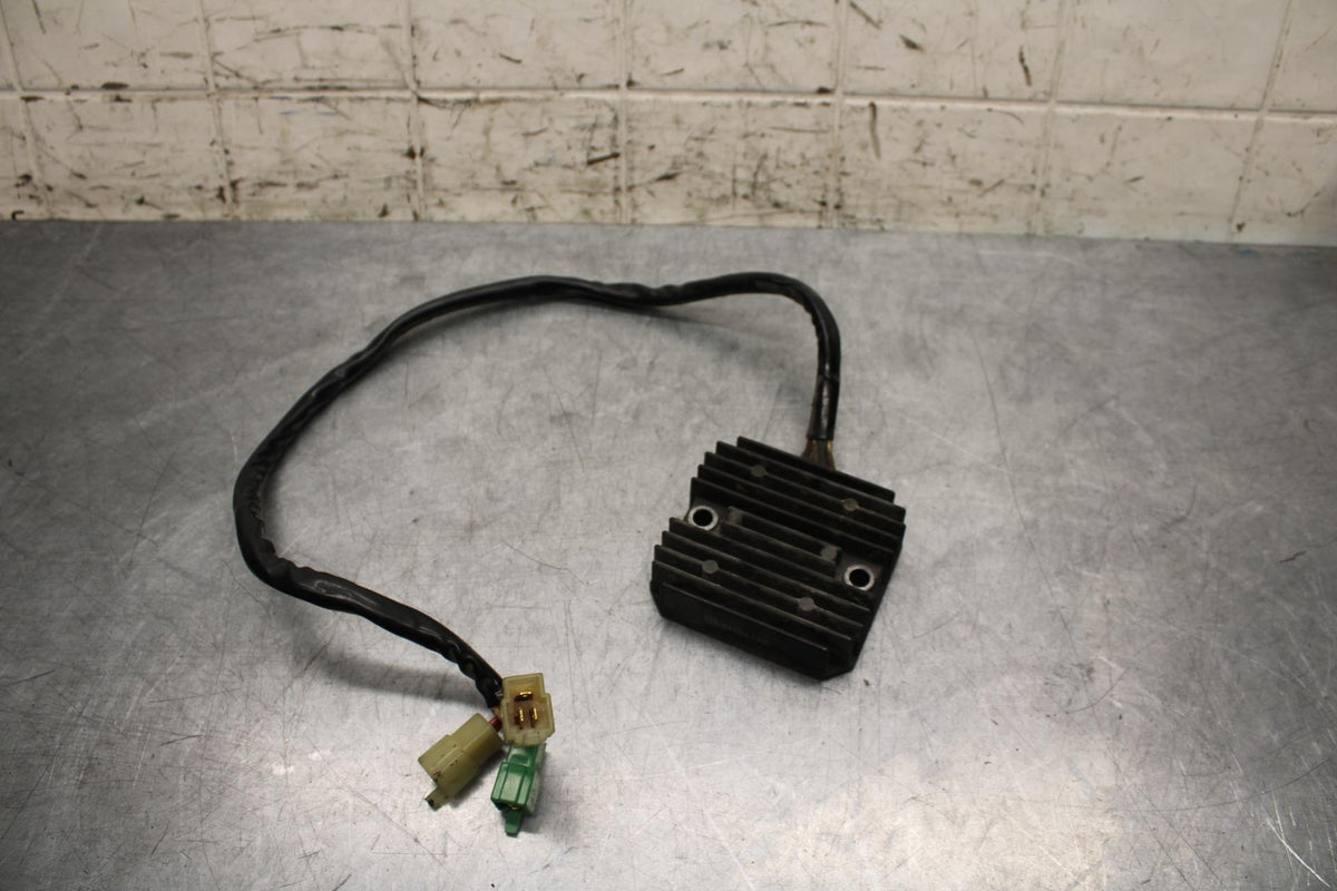2007 Honda Shadow Spirit 1100 VT1100C RECTIFIER VOLTAGE REGULATOR BB561